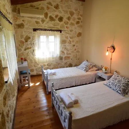 Kidoni Villa *